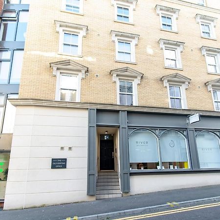 Modern 1 Bed Flat 2 Mins Walk From Restaurants Bars Clubs & Beach! Wow! Leilighet Bournemouth Eksteriør bilde