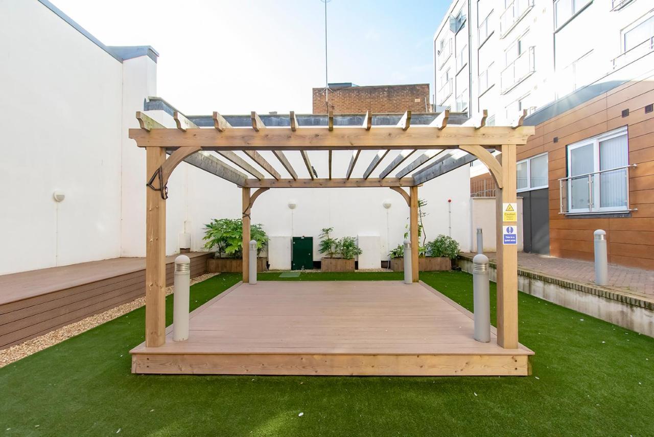 Modern 1 Bed Flat 2 Mins Walk From Restaurants Bars Clubs & Beach! Wow! Leilighet Bournemouth Eksteriør bilde