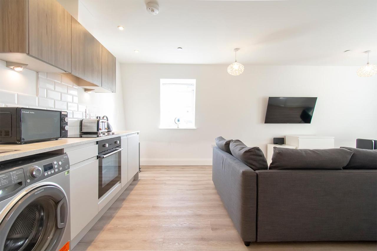 Modern 1 Bed Flat 2 Mins Walk From Restaurants Bars Clubs & Beach! Wow! Leilighet Bournemouth Eksteriør bilde