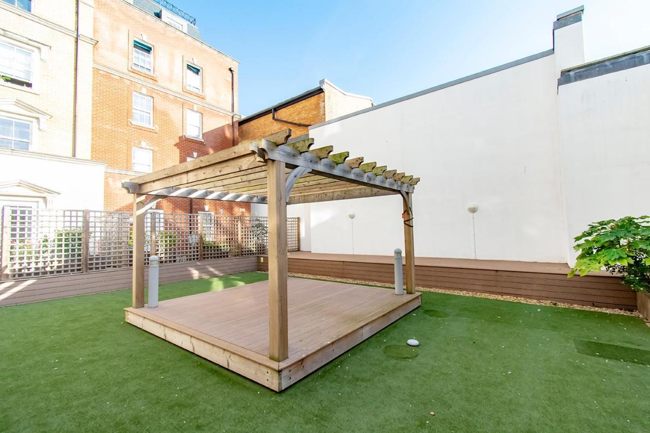Modern 1 Bed Flat 2 Mins Walk From Restaurants Bars Clubs & Beach! Wow! Leilighet Bournemouth Eksteriør bilde
